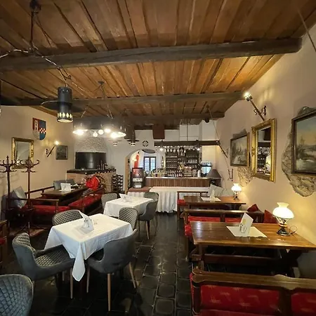 Ennius Hotel