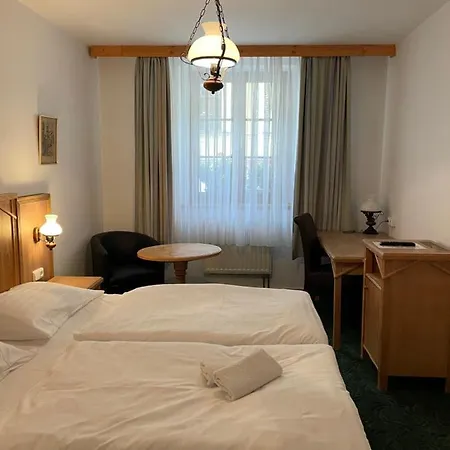 Hotel Ennius 3*